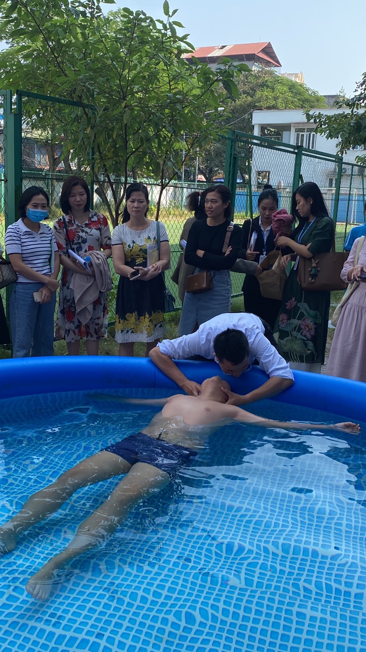 Tập huấn phòng, chống tai nạn thương tích trong trường học