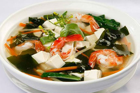 Món ngon mỗi ngày cho bé iu " Canh rong biển nấu tôm"