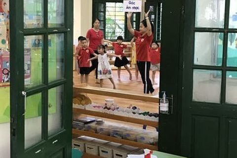 Tuần học tập thứ hai sau kỳ nghỉ dài vì Covid19 ở trường MN Tuổi Hoa