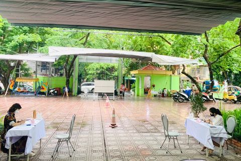 Đảm bảo công tác phòng chống dịch trong ngày tuyển sinh trực tiếp của trường Mầm non Tuổi Hoa