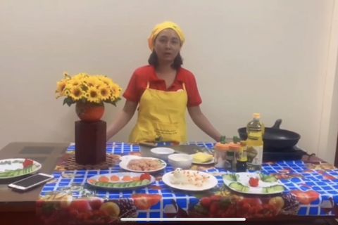 Hướng dẫn món ăn: Gà viên chiên nhân Fomai. Cô Nguyễn Thuỷ - Nuôi dưỡng