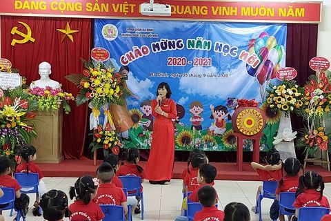 Cô và trò trường mầm non Tuổi Hoa tưng bừng đón ngày Khai giảng năm học mới 2020 - 2021