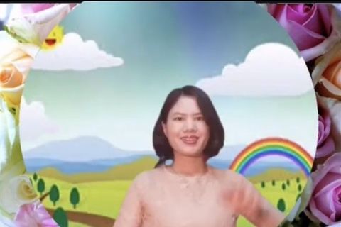 HĐ nhận biết : Con cá vàng cùng Cô giáo Âu Nguyên lớp Nhà trẻ D1