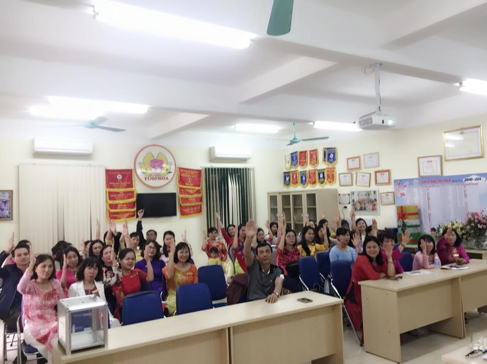 Hội nghị cán bộ công chức viên chức năm học 2018 - 2019  trường Mầm non Tuổi Hoa
