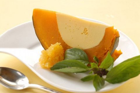 Món ngon cho bé mỗi ngày " Bí đỏ hấp trứng sữa"