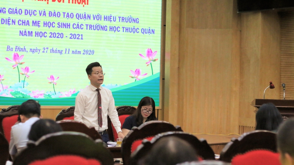Hà Nội: Trưởng phòng giáo dục "đối chất trực tiếp" về thu chi tài chính