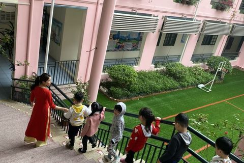 Trường mầm non Tuổi Hoa hưởng ứng "Tuần lễ áo dài" năm 2021