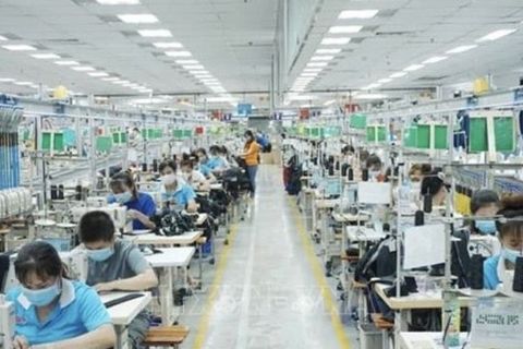 Nghị quyết số 406/NQ-UBTVQH15 ban hành một số giải pháp nhằm hỗ trợ doanh nghiệp, người dân chịu tác động của dịch covid-19