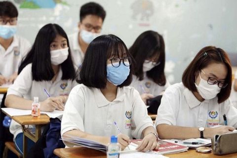 Hà Nội: Từ ngày 6-12, học sinh lớp 12 đến trường học 3 buổi/tuần, lớp 10 và 11 học trực tuyến