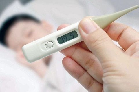 Cách sử dụng thuốc hạ sốt cho trẻ điều trị Covid-19 tại nhà