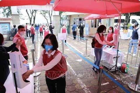 Học sinh từ lớp 7 - 12 ở Hà Nội đi học trực tiếp từ ngày 8/2