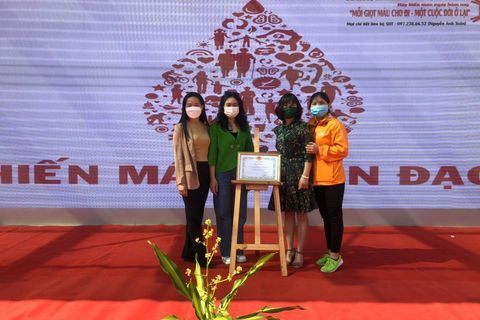 Hiến máu nhân đạo - Nghĩa cử cao đẹp.