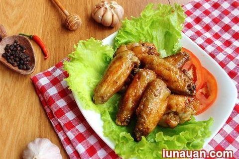 Món ngon mỗi ngày cho bé" Gà sốt mật ong"