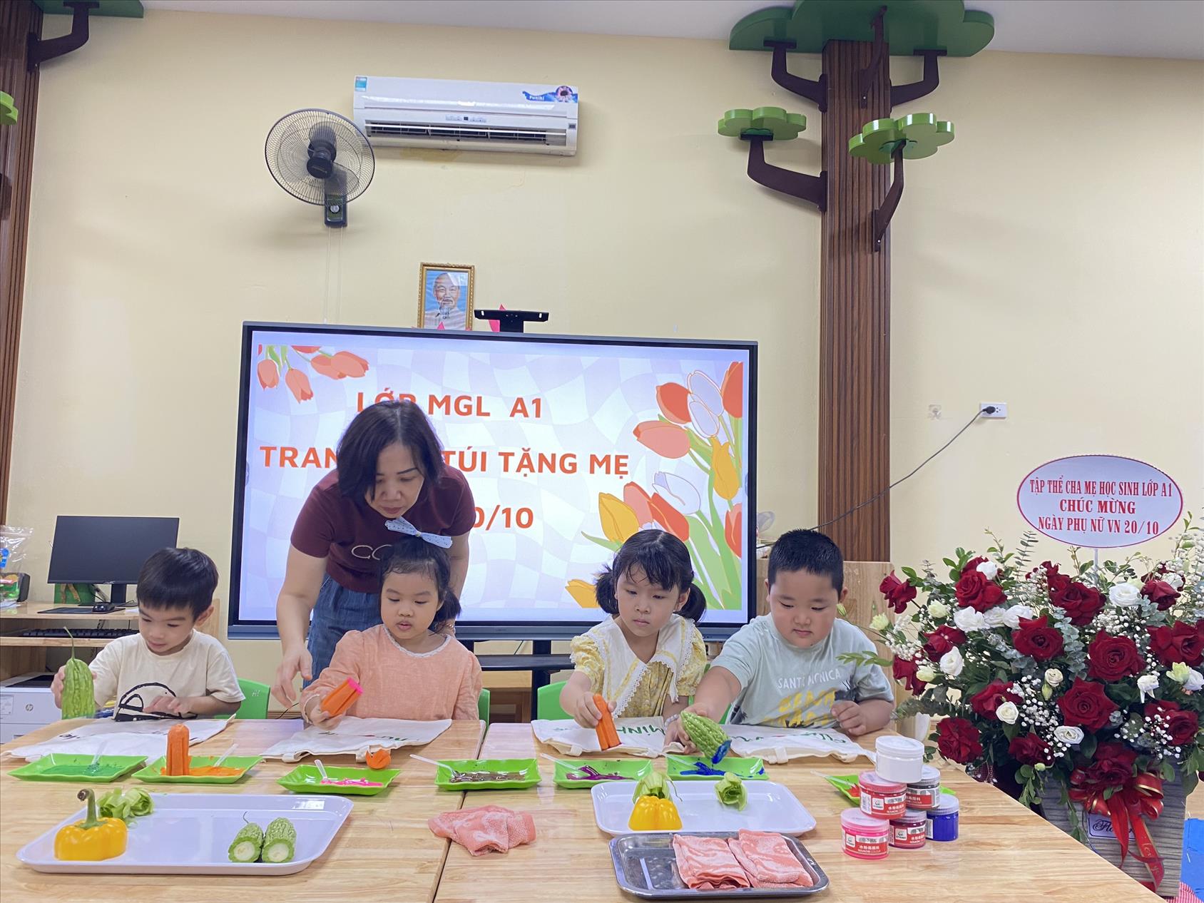 Chuỗi hoạt động chào mừng ngày Phụ nữ Việt Nam 20/10 của các bạn nhỏ lớp A1
