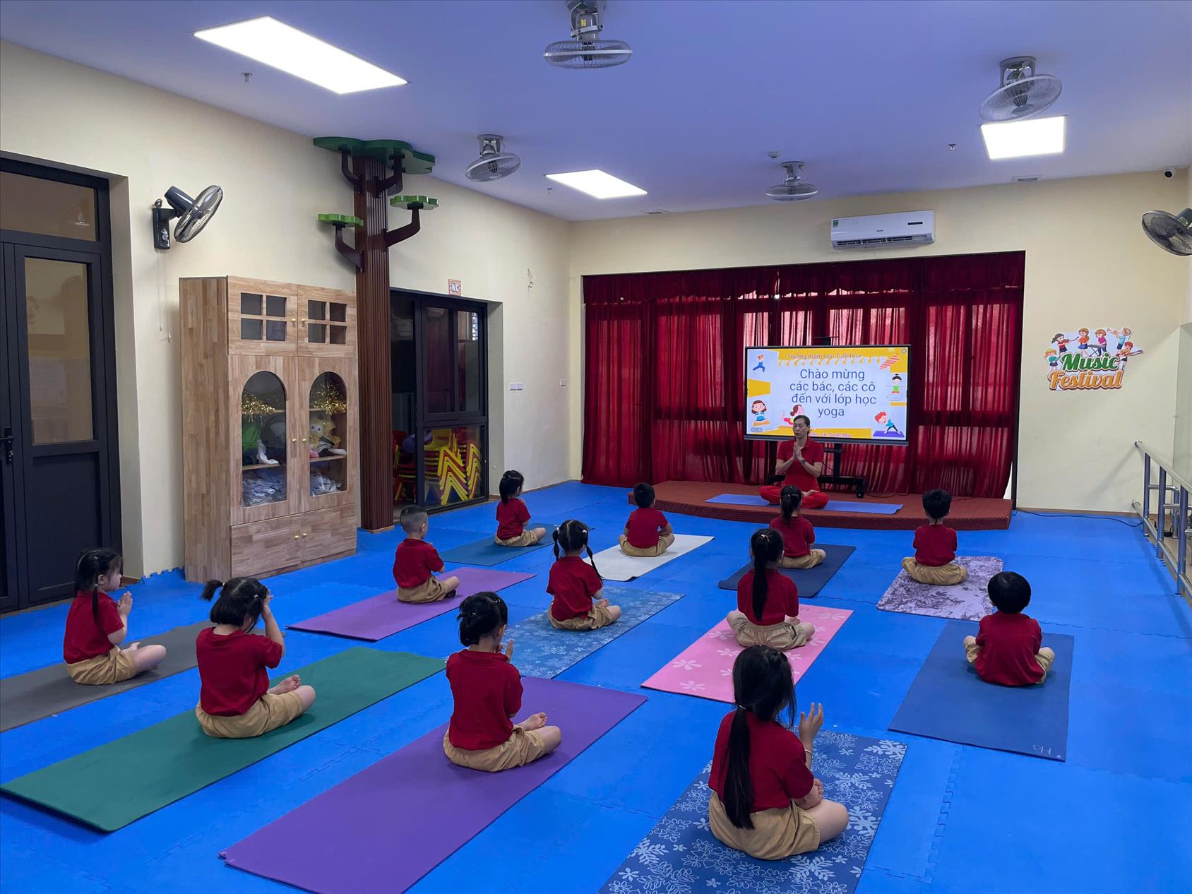 Yoga Kids – Niềm vui, hứng khởi của các bé lớp MGN B1