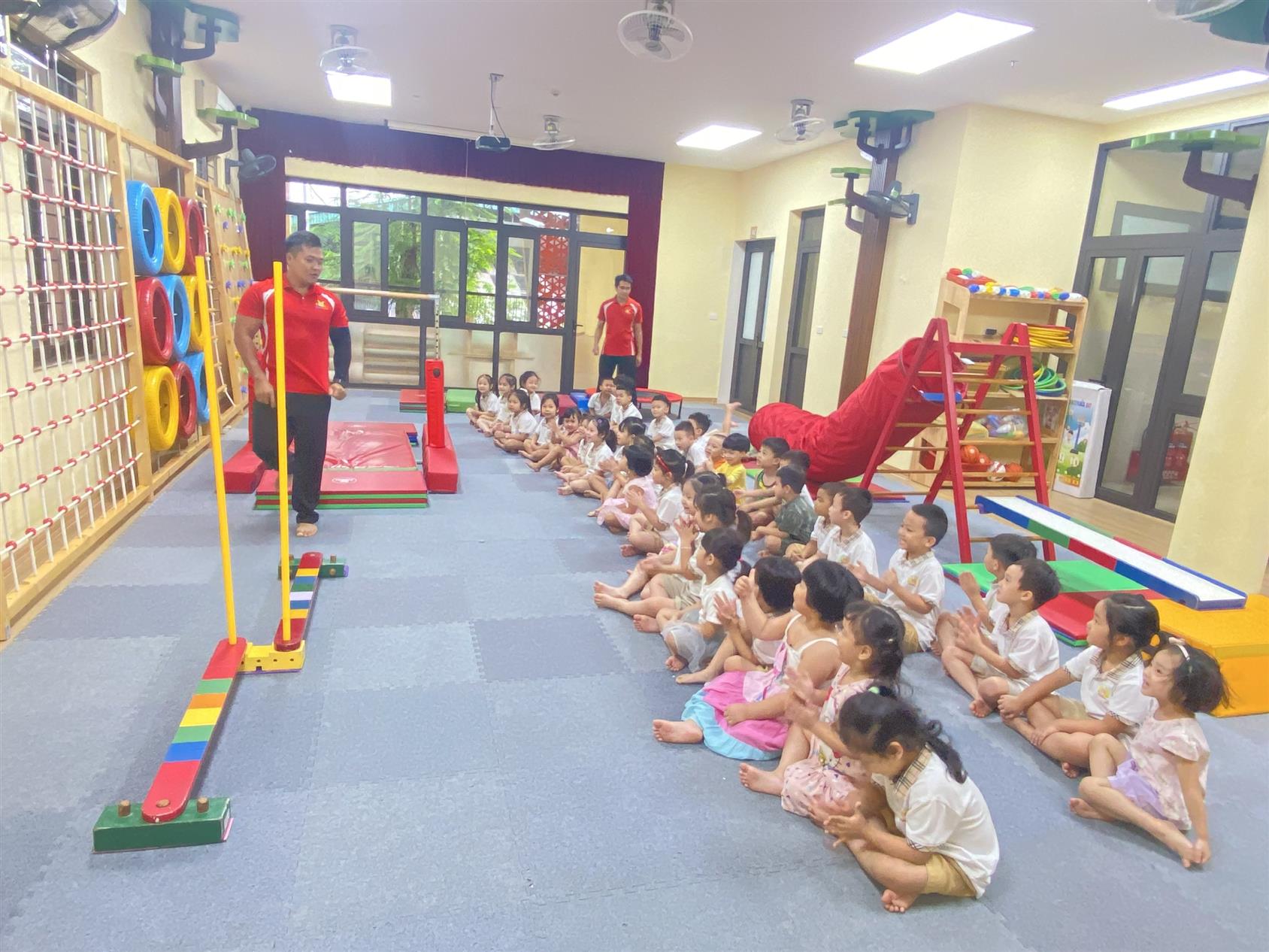 🌟 Gymkids – Năng lượng bùng nổ cùng các bạn nhỏ lớp A1 🌟
