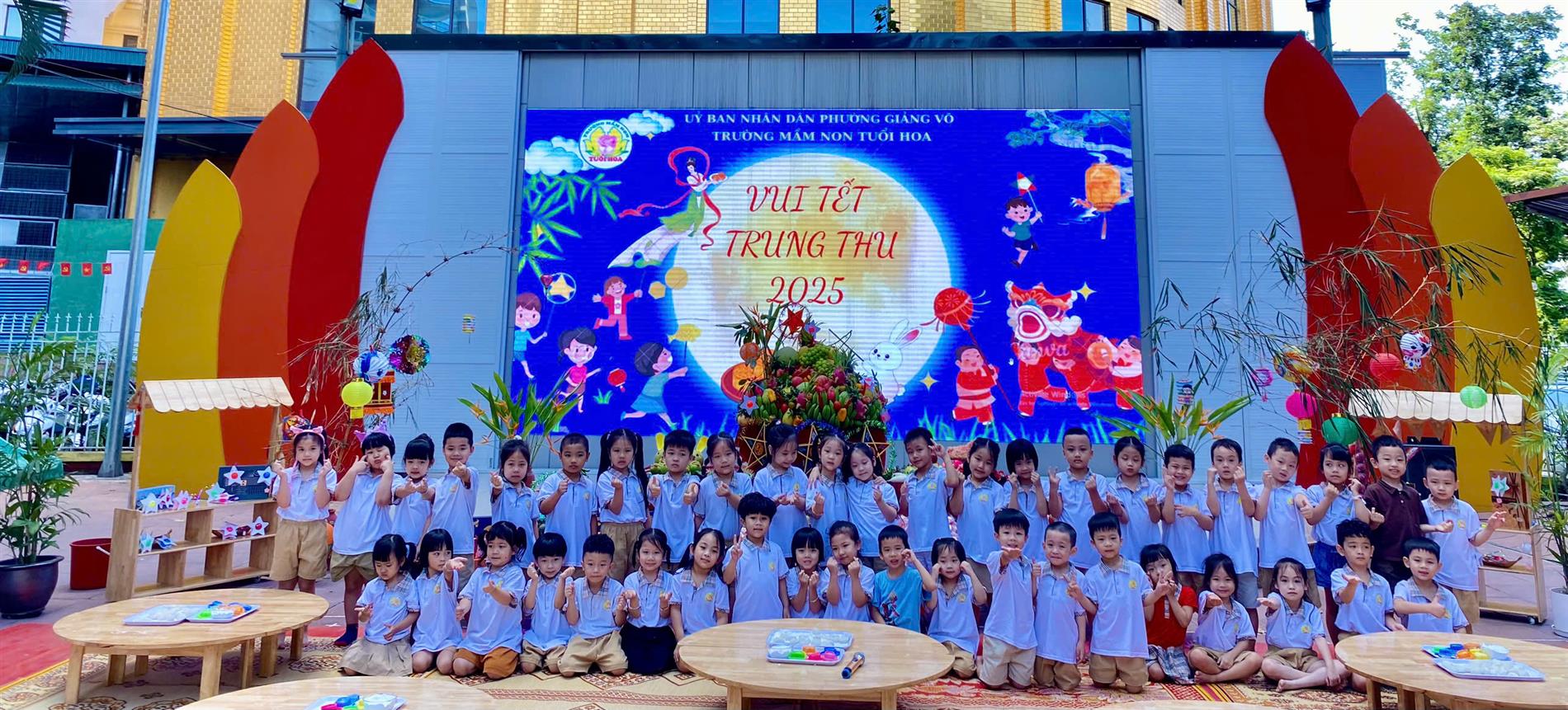 ✨🌕 Trung thu rộn ràng của các bạn nhỏ lớp A1 trường mầm non Tuổi Hoa 🌕✨