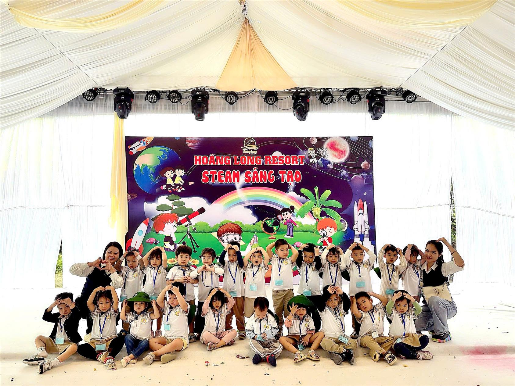 Chuyến đi trải nghiệm thú vị của các bé lớp Mẫu giáo Bé C1 tại Erahouse Hoàng Long 🌾🐥