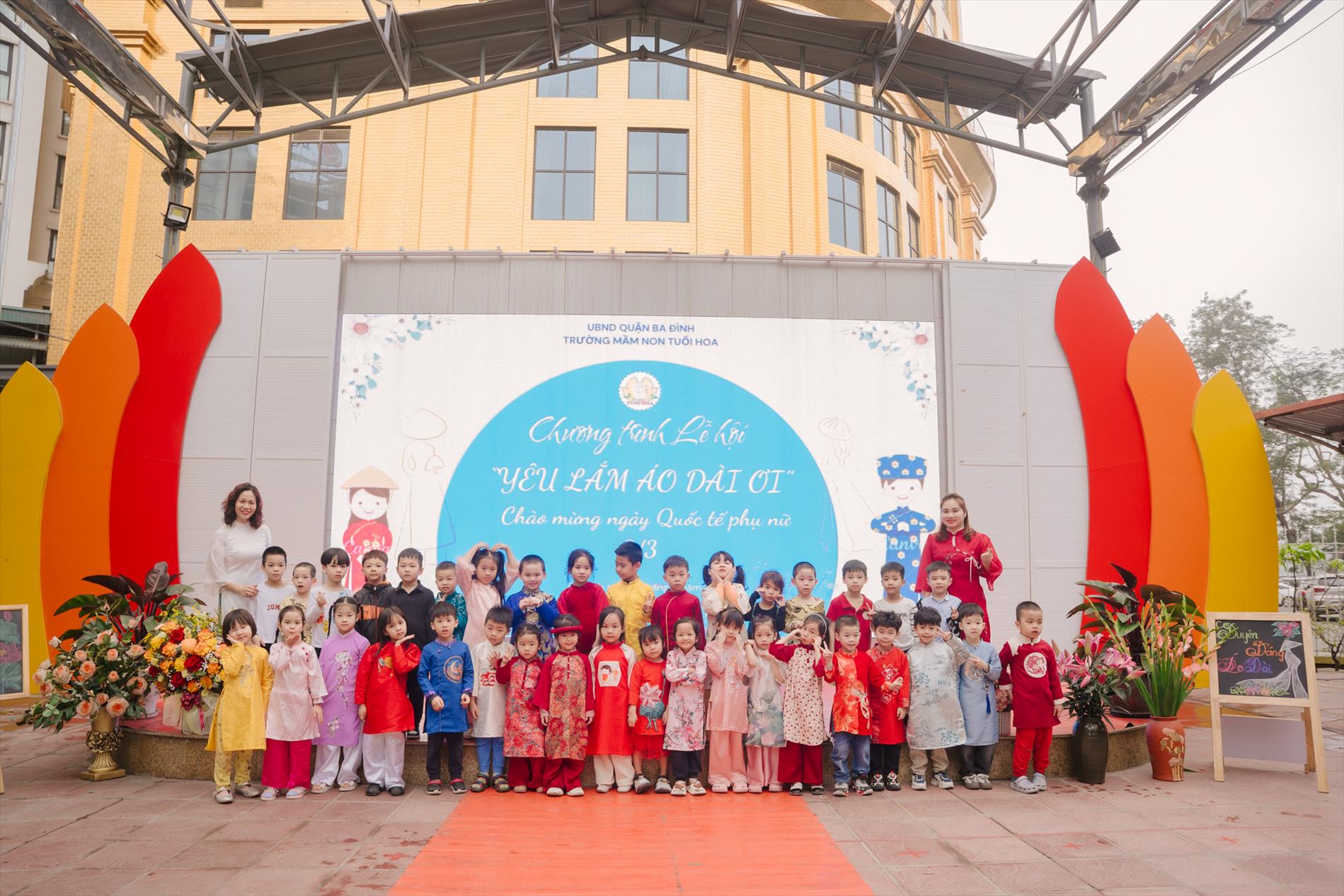 Ngày hội " Yêu lắm áo dài ơi" của các bạn nhỏ lớp A2