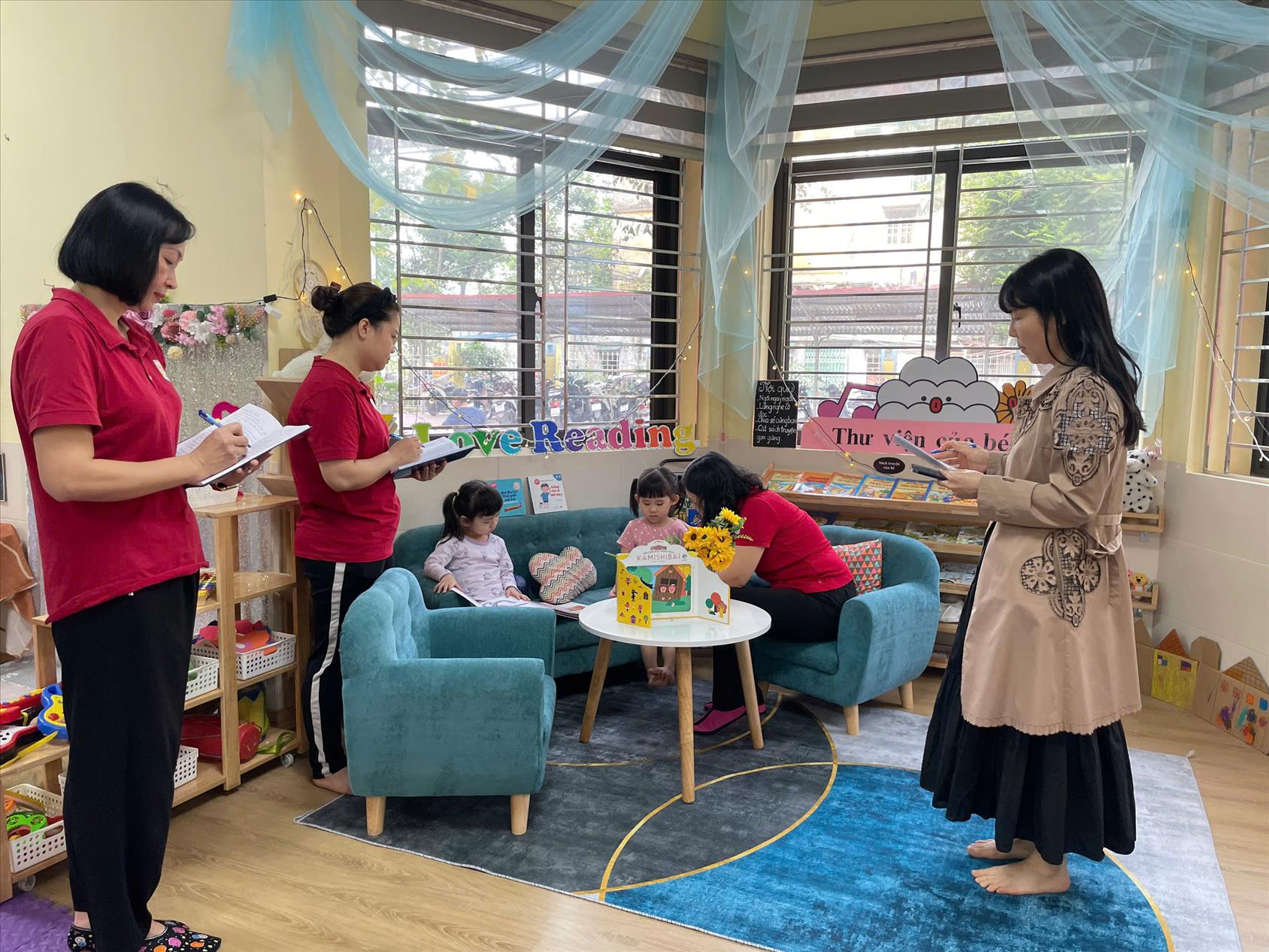 Lớp mẫu giáo C2  tham gia hội thi  "Xây dựng môi trường giáo dục phát huy tính tích cực của trẻ"