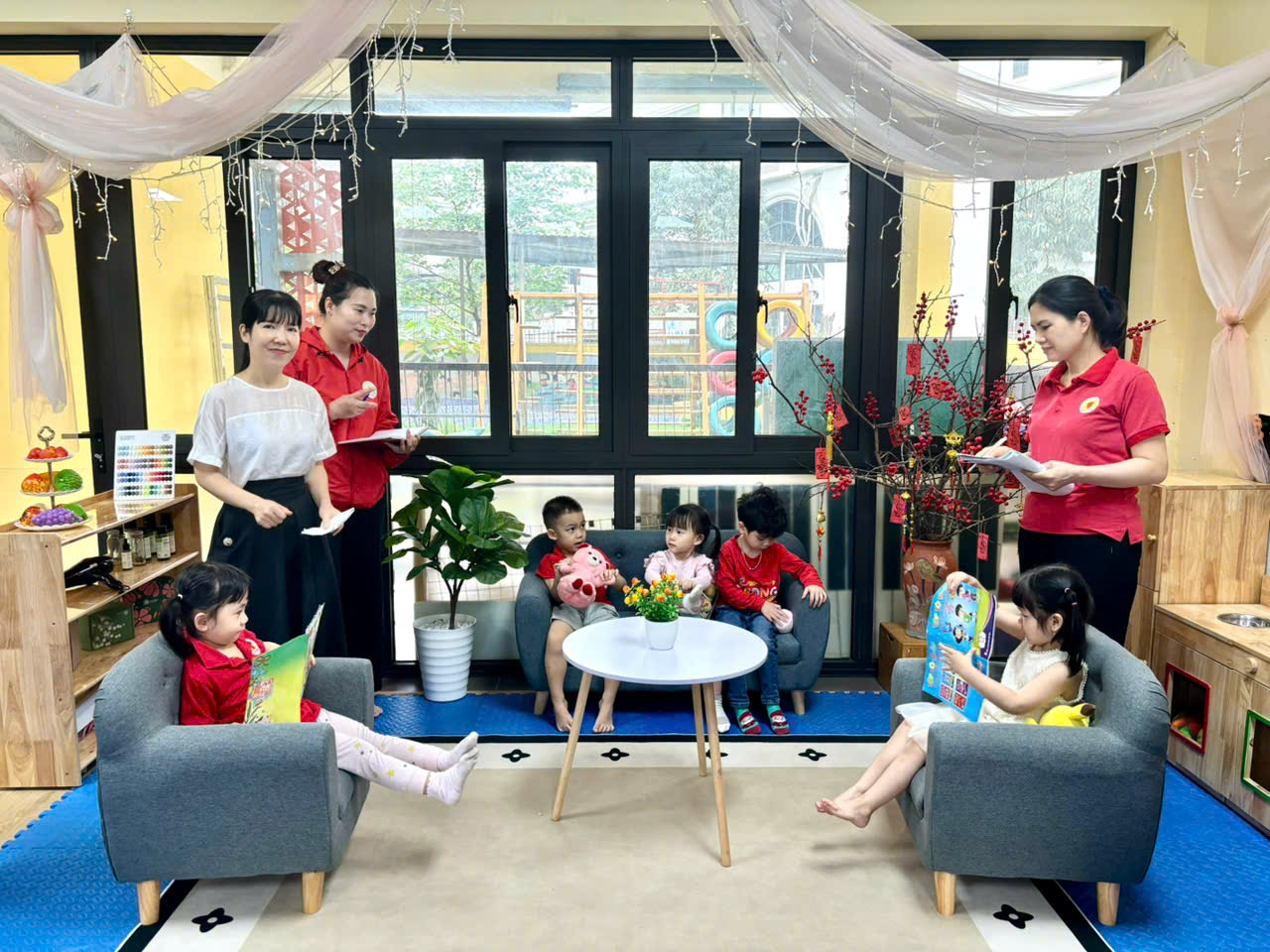 Lớp mẫu giáo bé C3 tích cực tham gia hội thi “Xây dựng môi trường phát huy tính tích cực của trẻ”