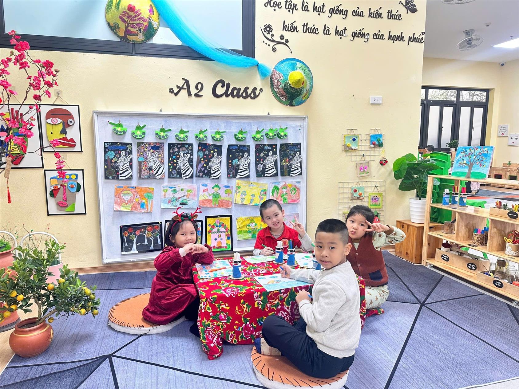 Lớp A2 tham gia hội thi "Xây dựng môi trường giáo dục phát huy tính tích cực của trẻ"