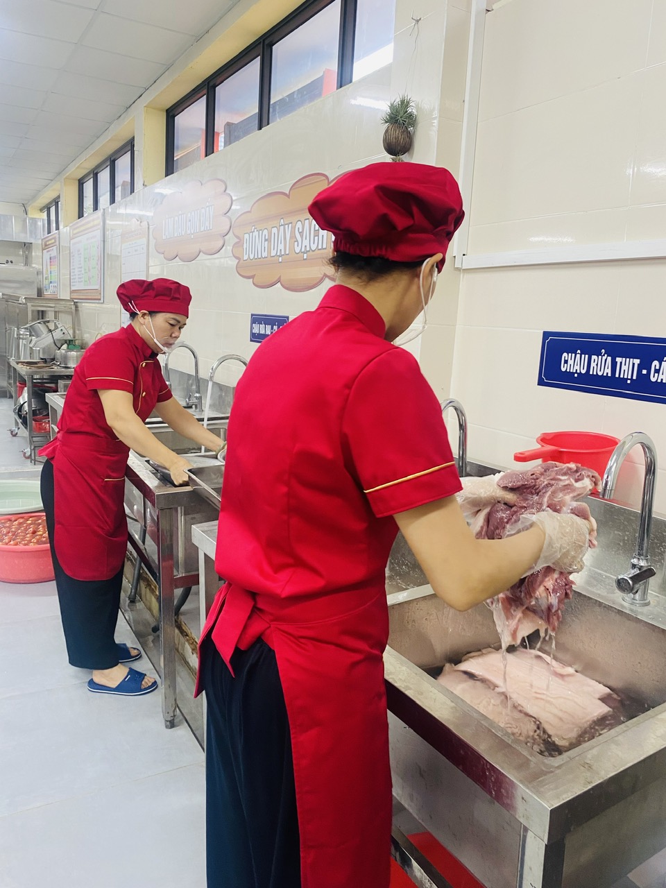 Thực đơn tháng 4 tuần 5 từ ngày 28/04/2025 đến ngày 02/05/2025