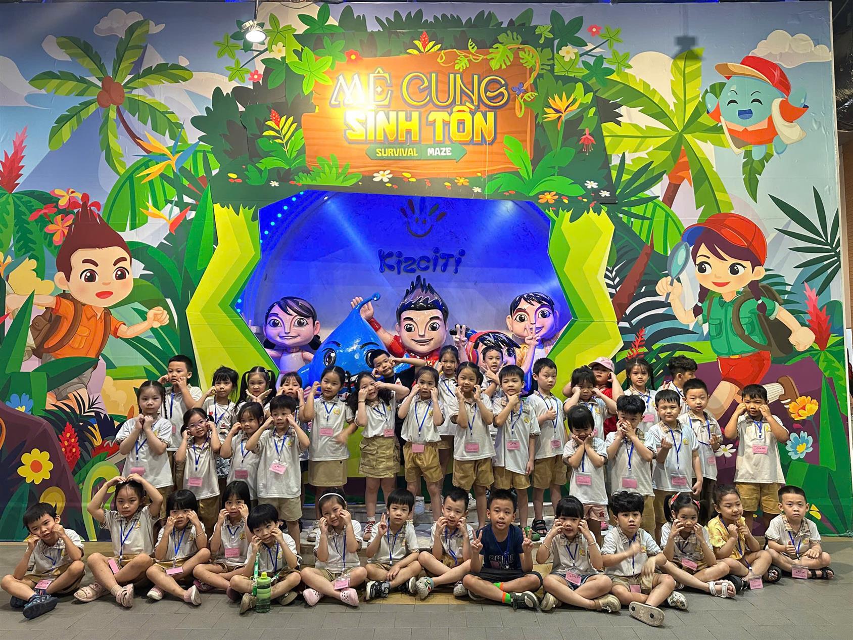 Hoạt động tham quan, trải nghiệm tại thành phố hướng nghiệp Kizcity của các bạn nhỏ lớp A1