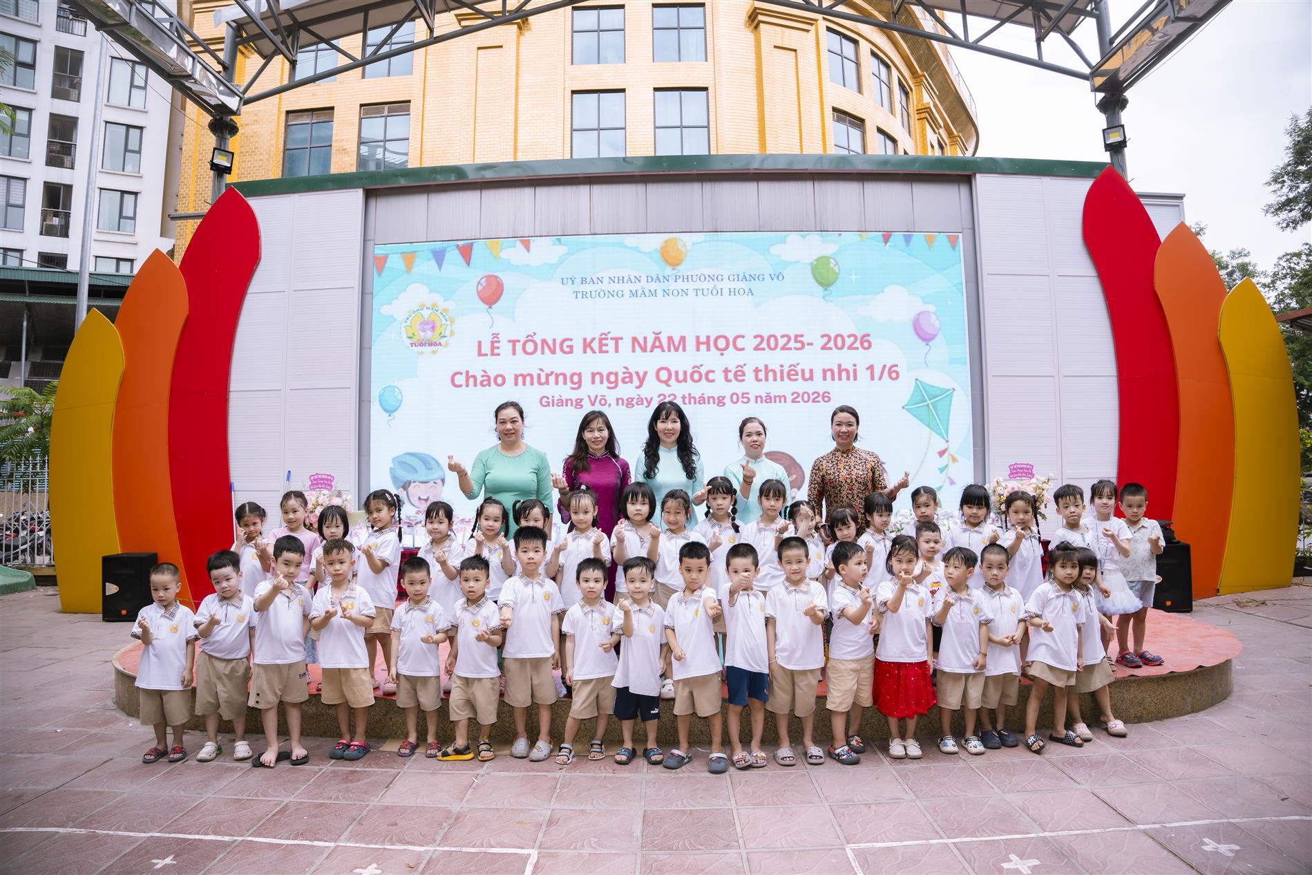 🎓 Tổng kết năm học 2025 – 2026 lớp nhỡ B2 với thật nhiều yêu thương 💕