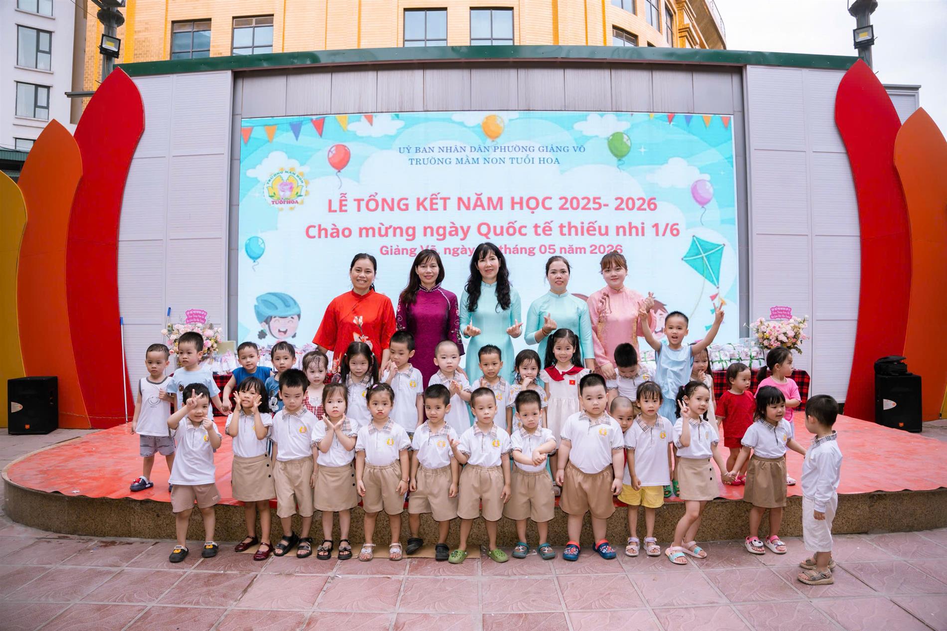 🎈Lớp C2 rộn ràng trong ngày Lễ tổng kết năm học và Quốc Tế Thiếu Nhi 1/6 ✨🎁
