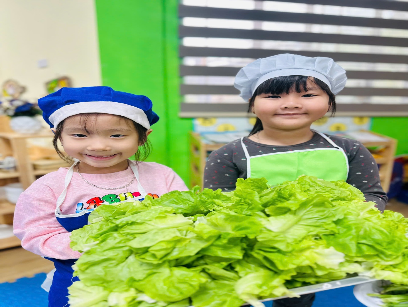 C:\Users\THANH GIONG\Desktop\32.jpg