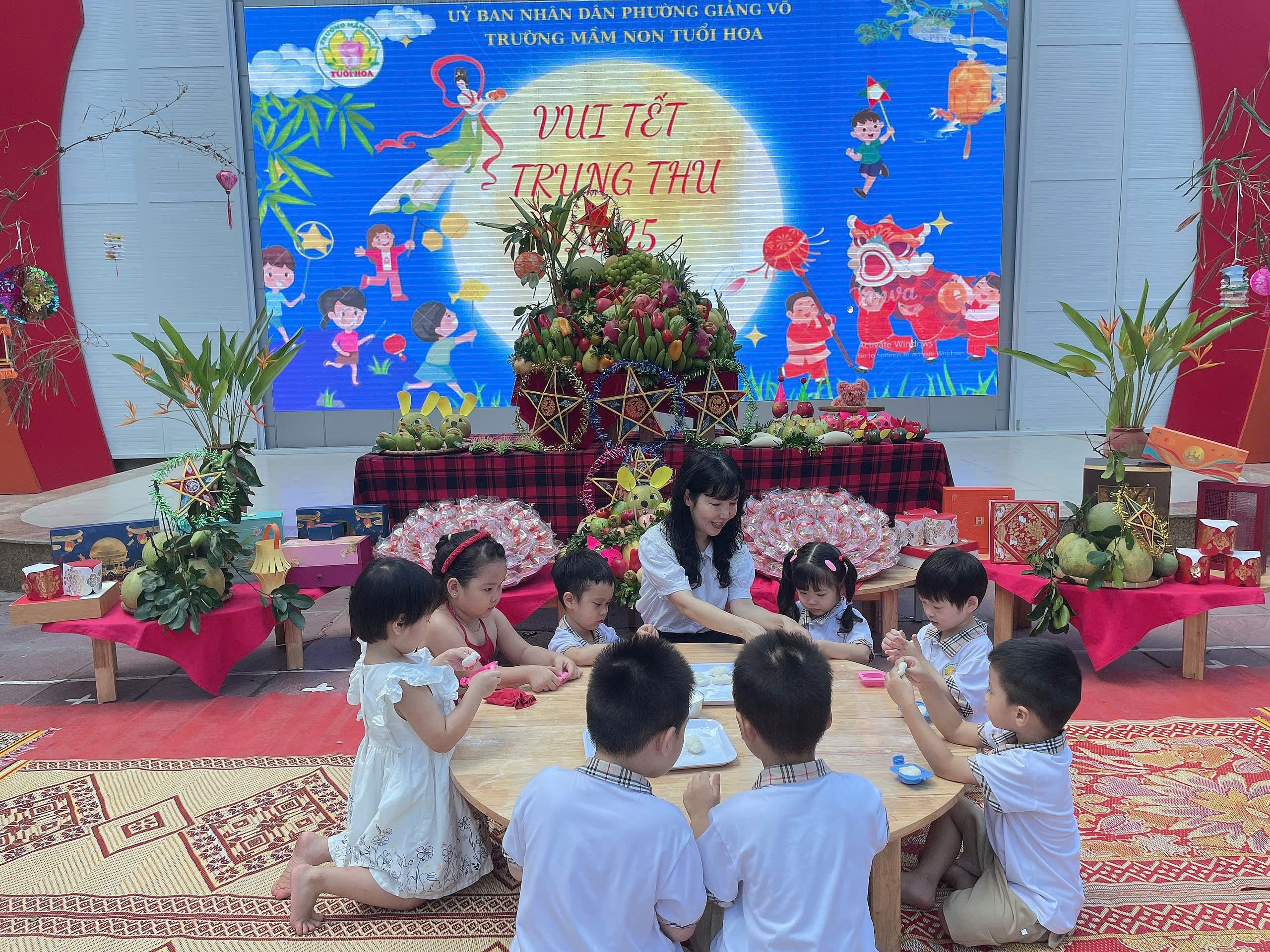 A group of children sitting around a table

AI-generated content may be incorrect.
