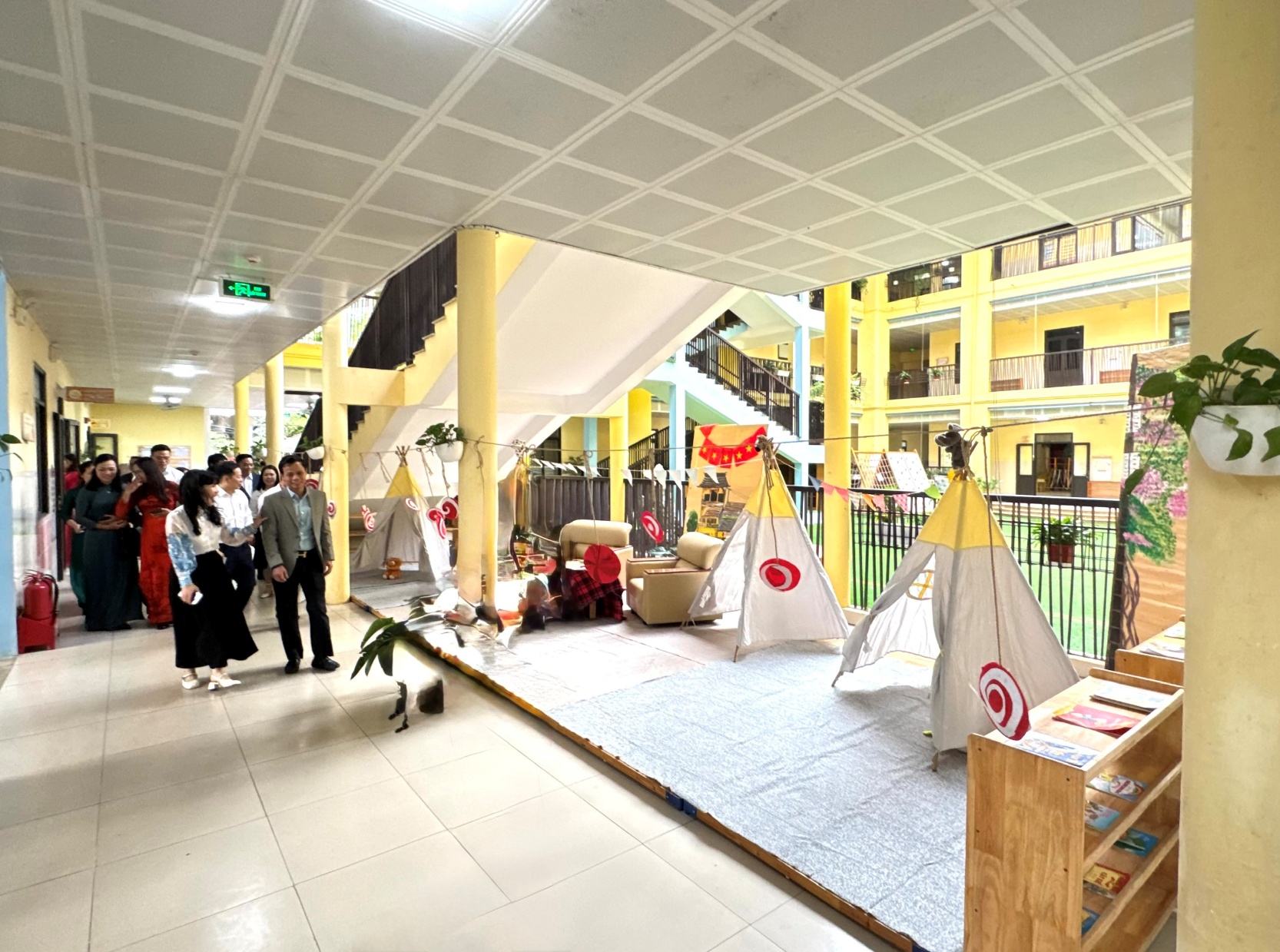 C:\Users\PHT T3\Downloads\3fd17576ba5c36026f4d.jpg