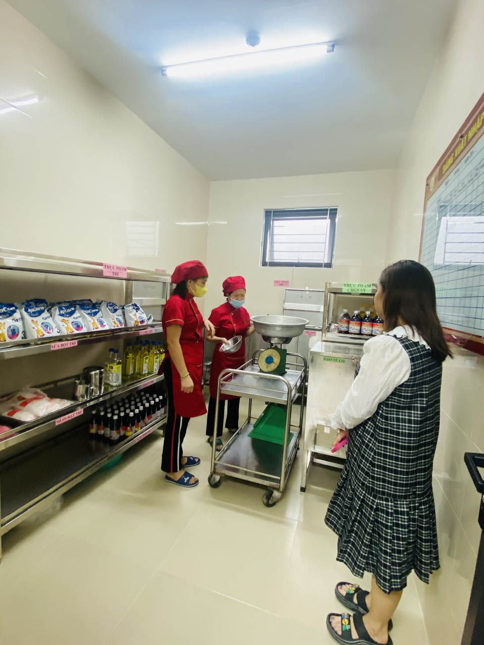 C:\users\thanh giong\Desktop\Nuôi 24-25\ảnh  tổ nuôi\5.jpg