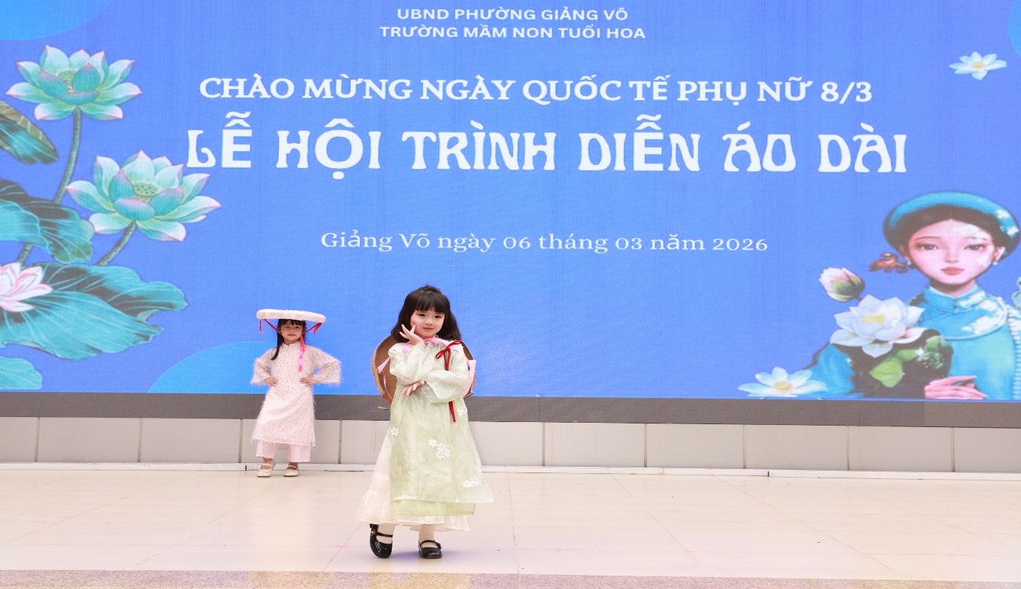 C:\Users\THANH GIONG\Downloads\299A5025.JPG